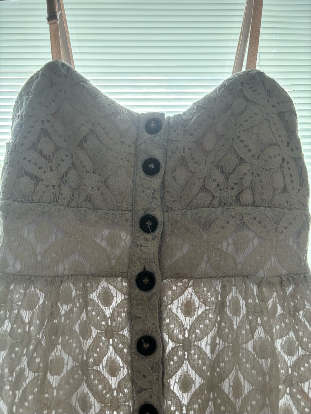 ✨5/$10 le chateau White Lace Mini Dress - Picture 4 of 5